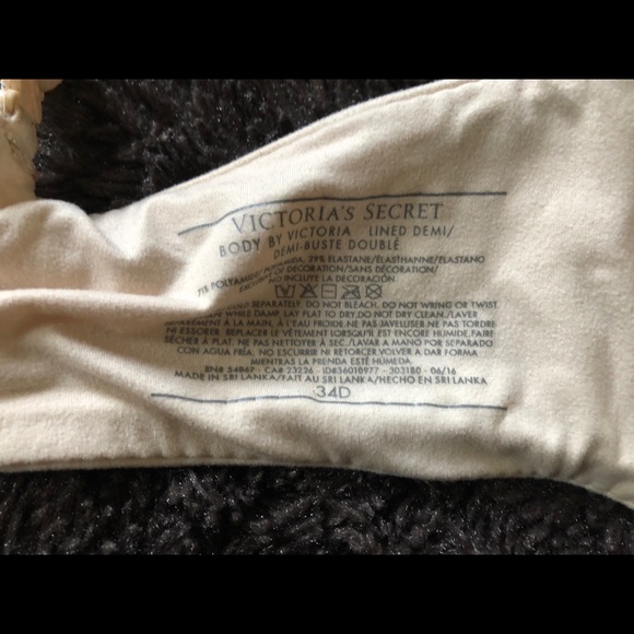 Victoria Secret Bra - Picture 4 of 5